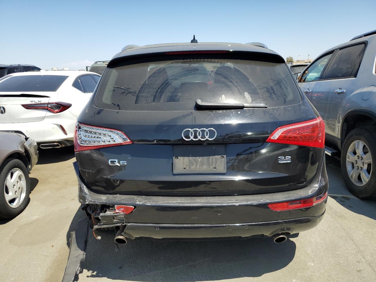 2010 Audi Q5 Premium Plus VIN: WA1LKAFP9AA098145 Lot: 64202284