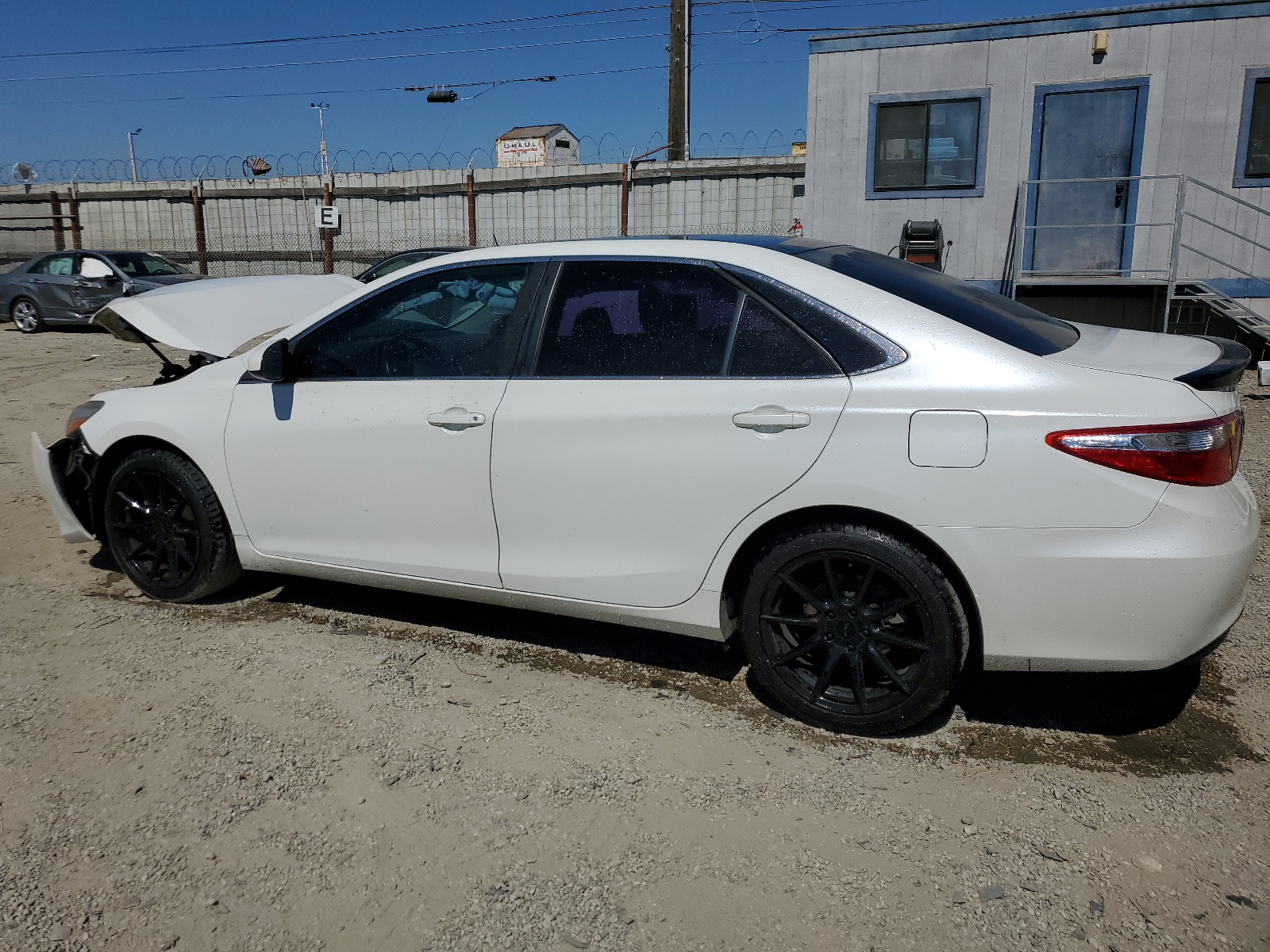 2015 Toyota Camry Le vin: 4T1BF1FK3FU028376