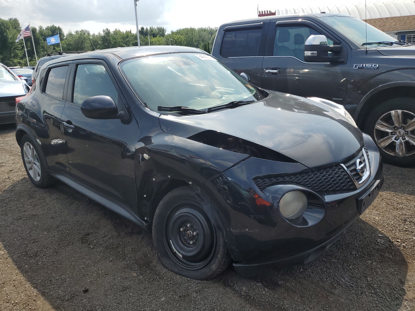 2012 Nissan Juke S vin: JN8AF5MV6CT110371