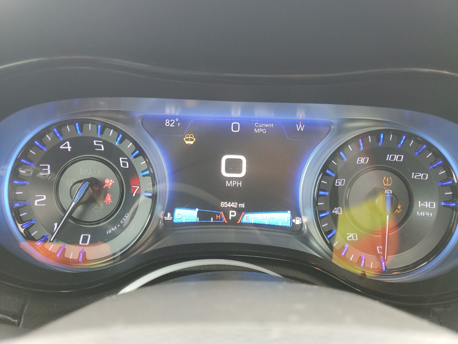 2C3CCAGG0JH151760 2018 Chrysler 300 S