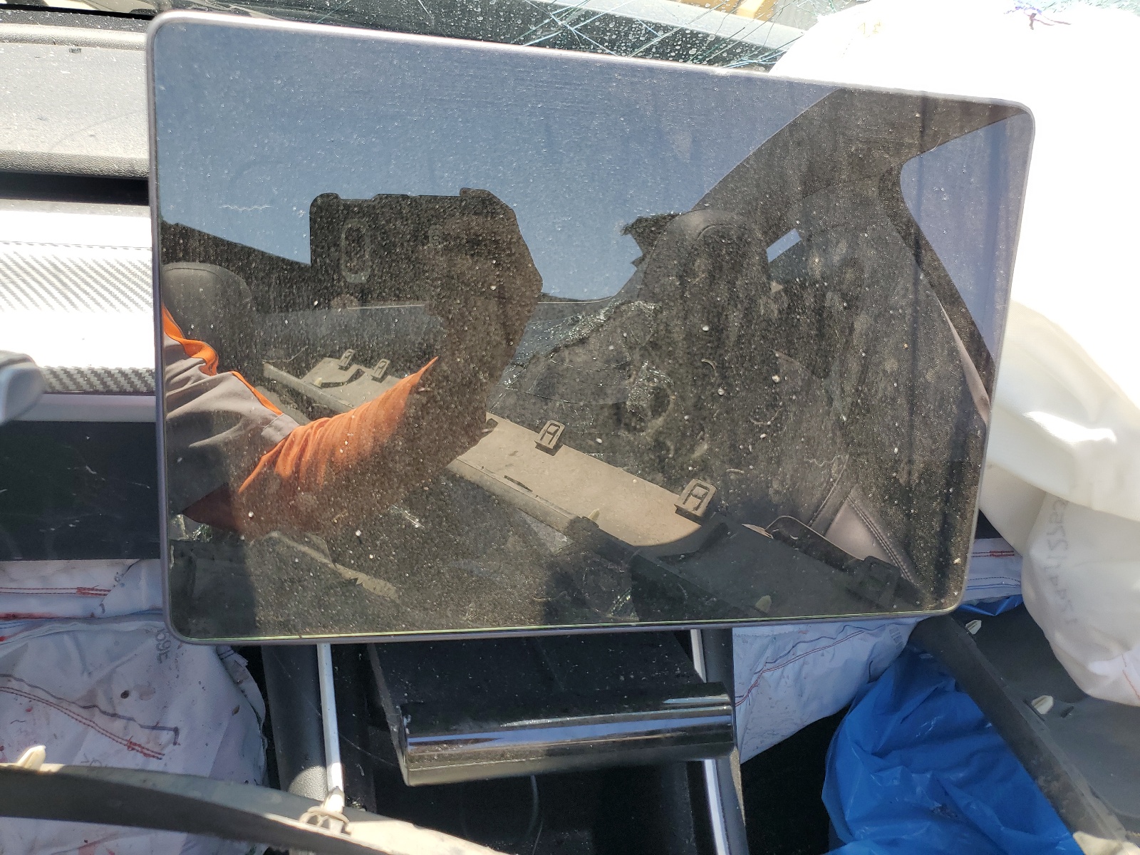 5YJYGDEF3MF098726 2021 Tesla Model Y