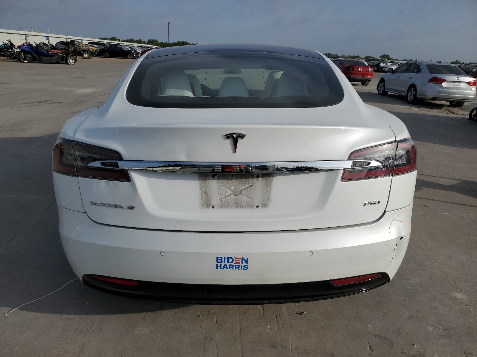 5YJSA1E25HF183818 2017 Tesla Model S