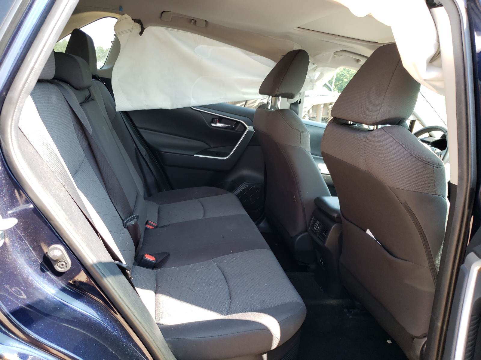 2T3RWRFVXLW051938 2020 Toyota Rav4 Xle