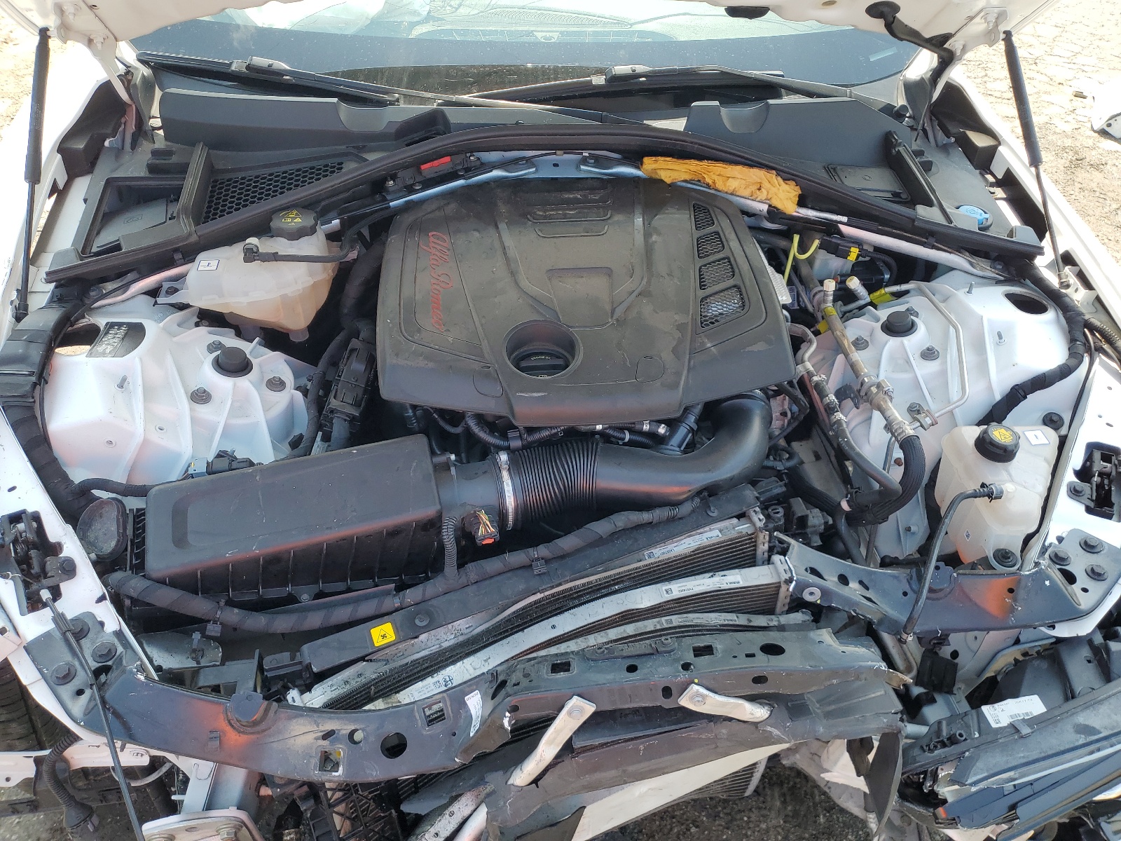 ZARFAEEN3J7577628 2018 Alfa Romeo Giulia Ti Q4