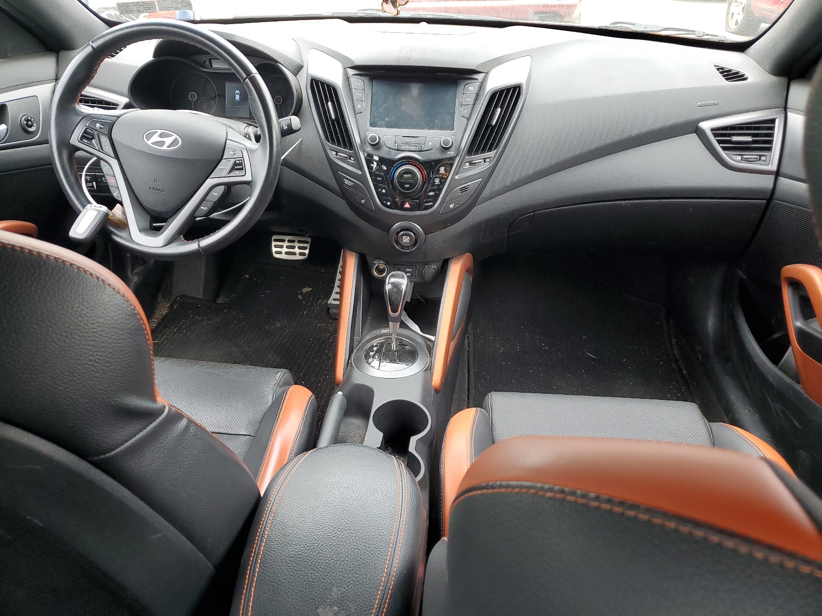 KMHTC6AE0GU287422 2016 Hyundai Veloster Turbo