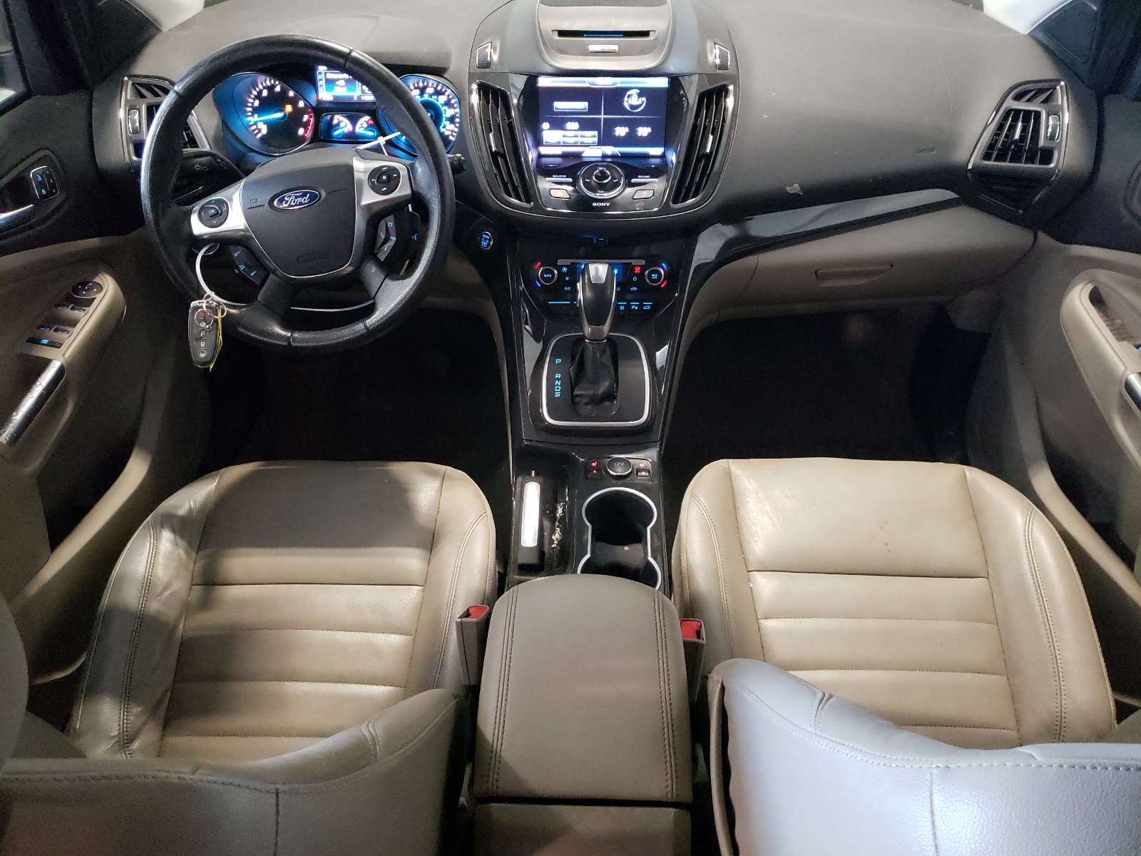 1FMCU9J94EUA99498 2014 Ford Escape Titanium