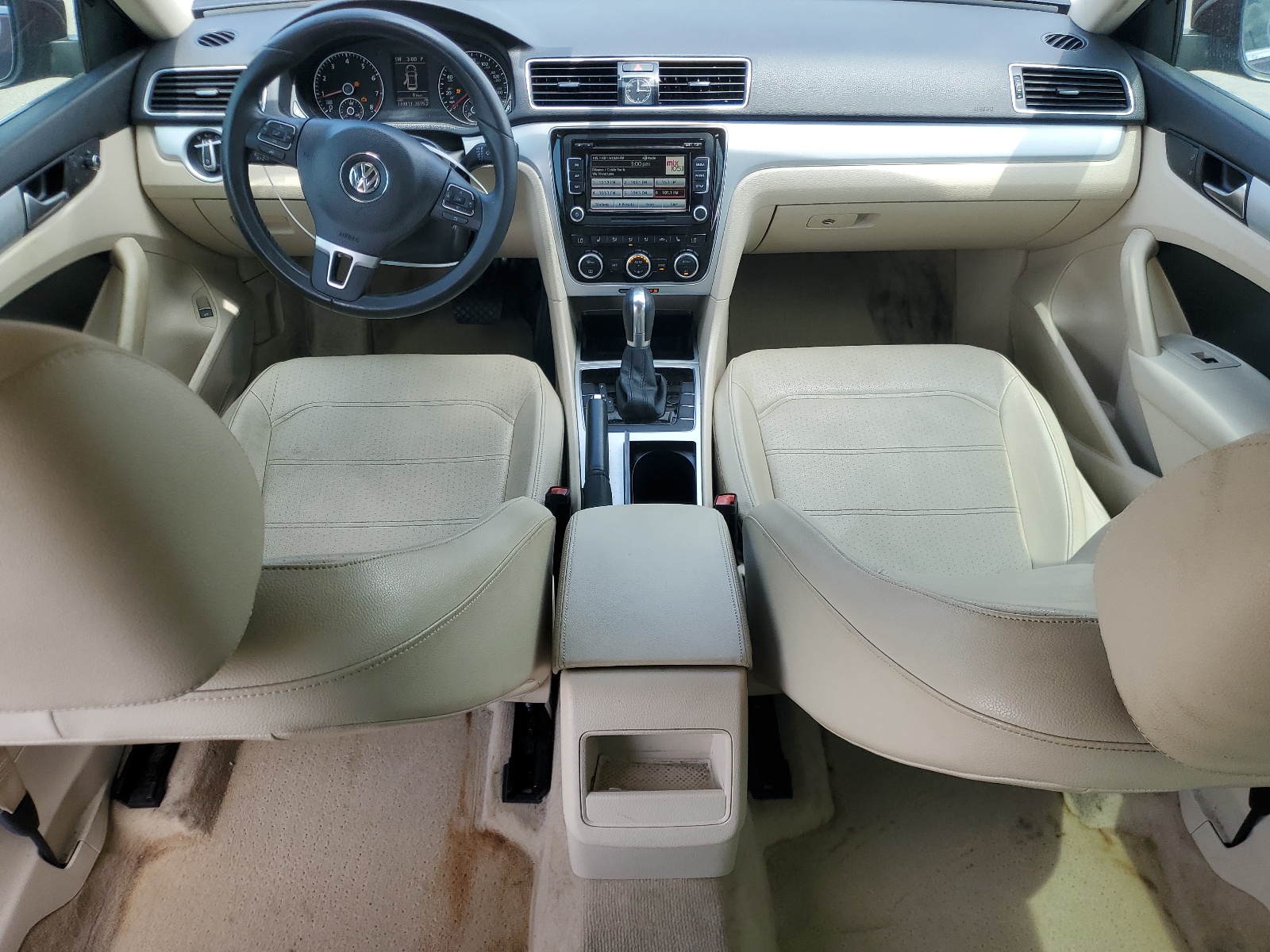 1VWBP7A30CC064139 2012 Volkswagen Passat Se