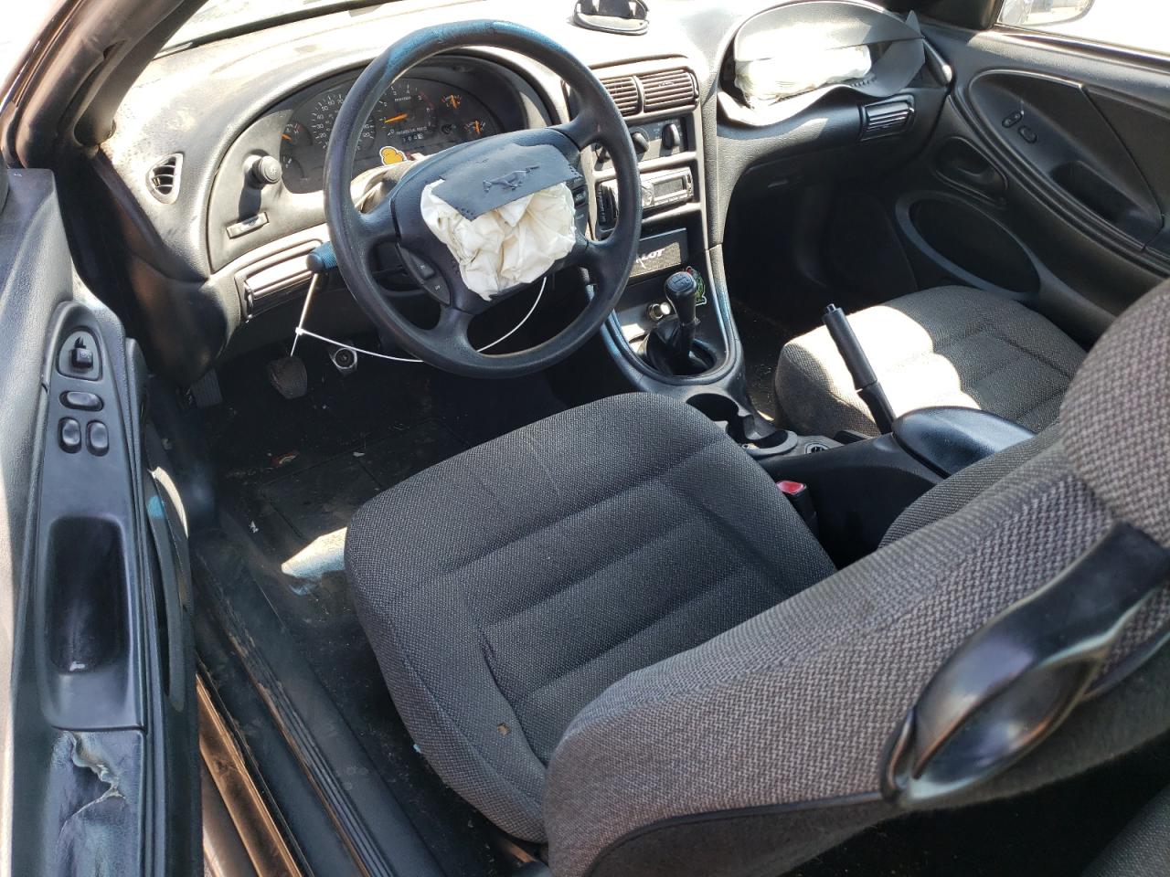 1998 Ford Mustang VIN: 1FAFP4048WF195728 Lot: 62732284