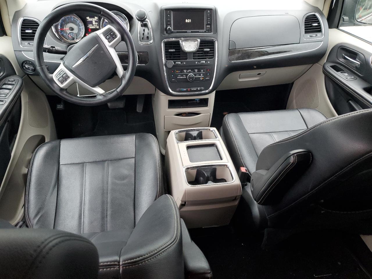 2016 Chrysler Town & Country Touring VIN: 2C4RC1BG2GR297481 Lot: 63585964