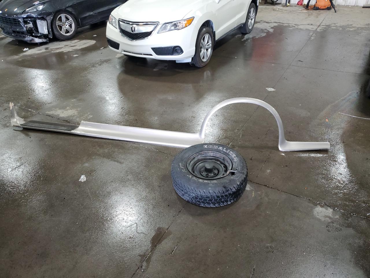 2000 Chevrolet Express G1500 VIN: 1GBFG15M0Y1201737 Lot: 64030814