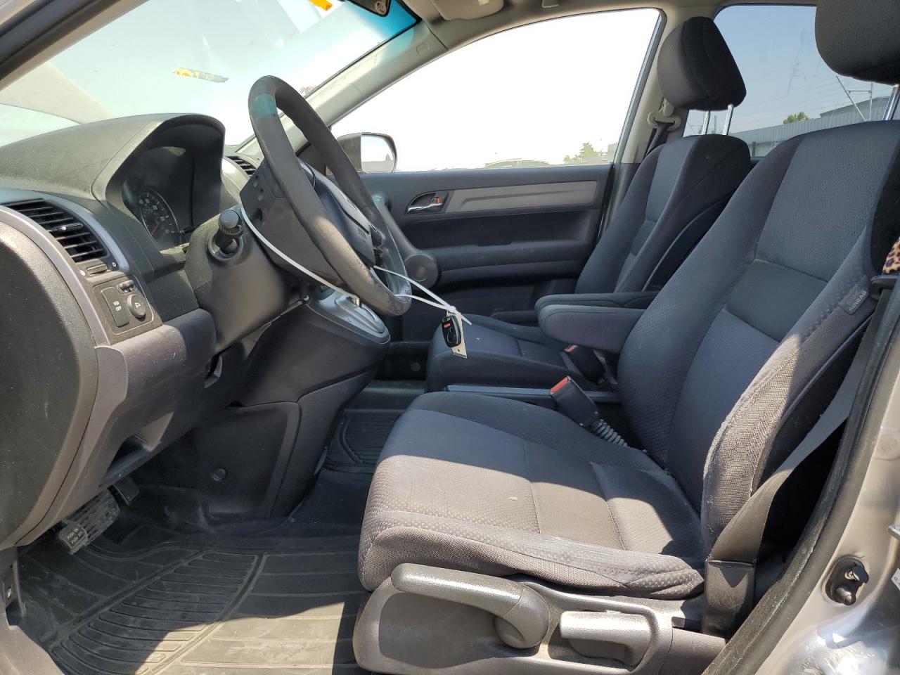 2008 Honda Cr-V Lx VIN: JHLRE38318C055515 Lot: 64011334