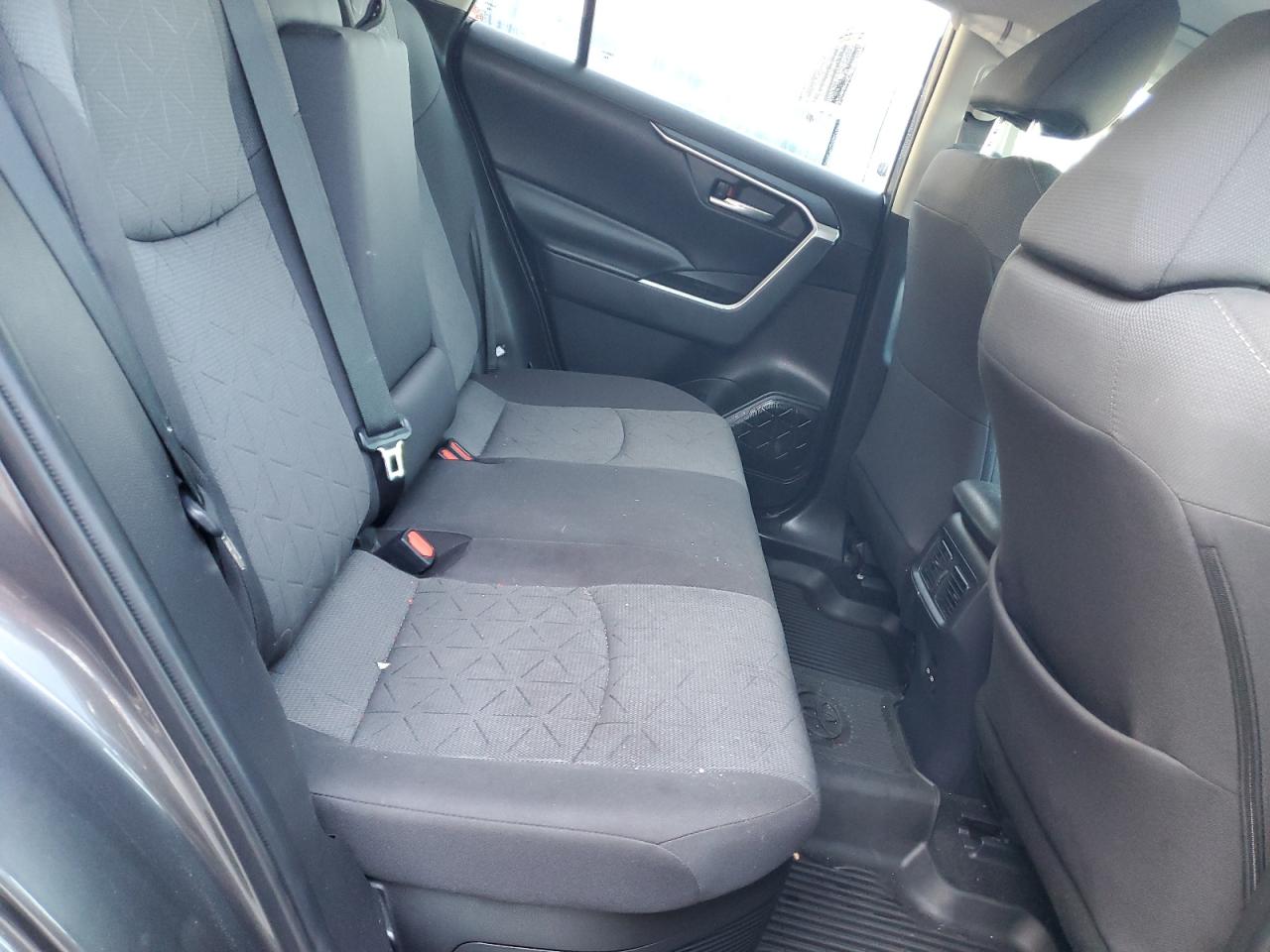 2022 Toyota Rav4 Xle VIN: 4T3RWRFV6NU080193 Lot: 61689244