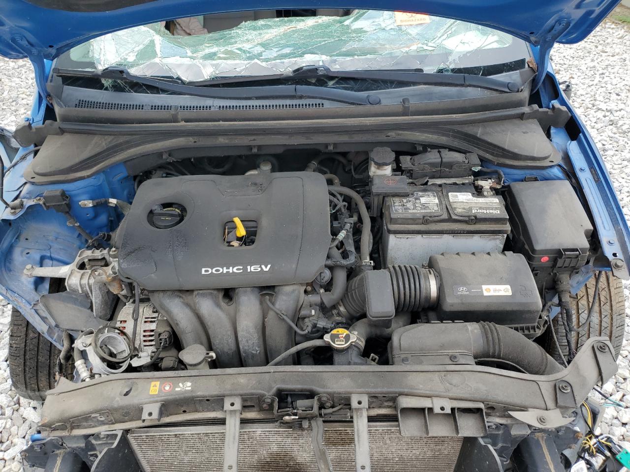 2018 Hyundai Elantra - Image 11