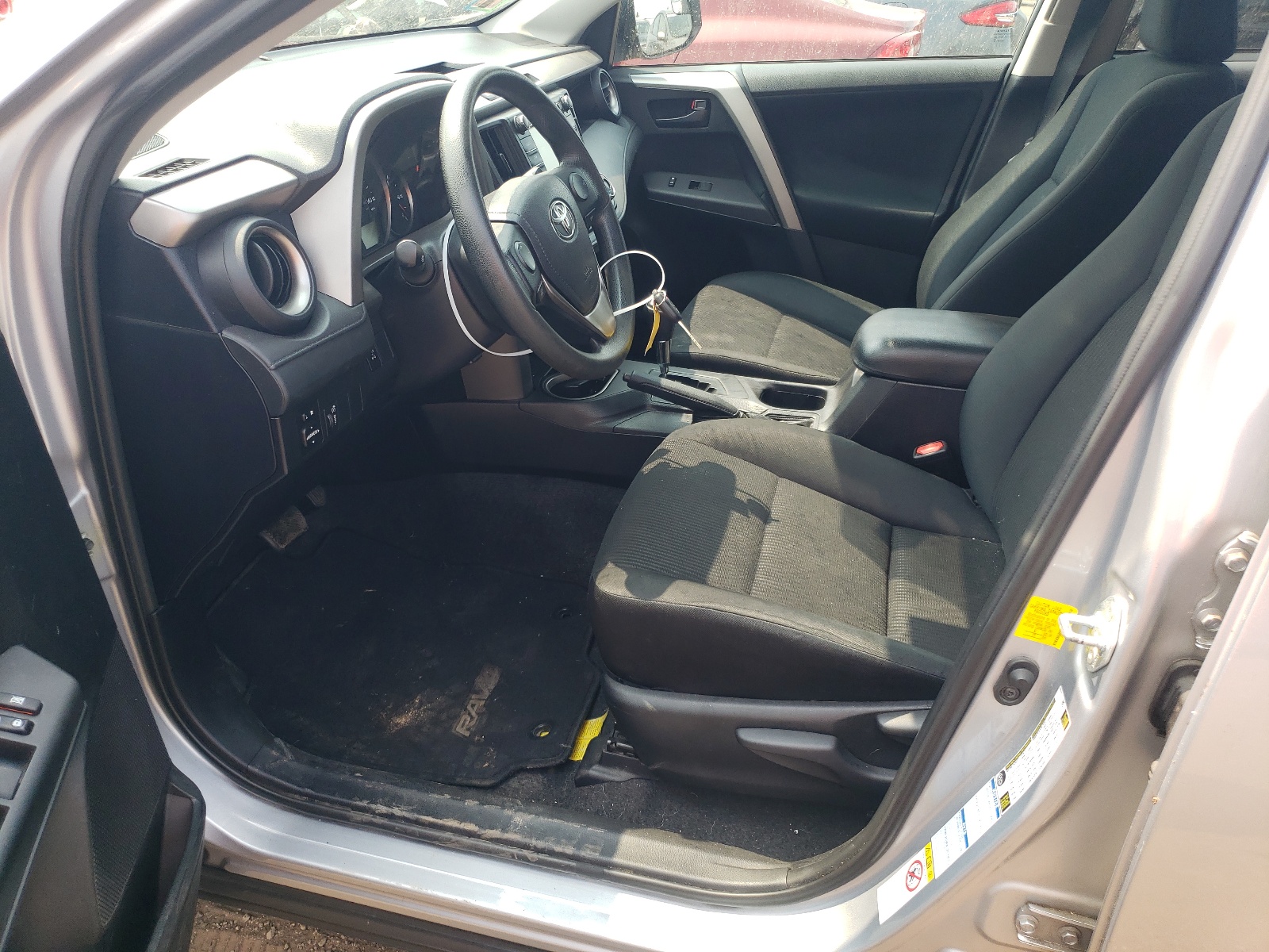 2T3BFREV7GW514515 2016 Toyota Rav4 Le