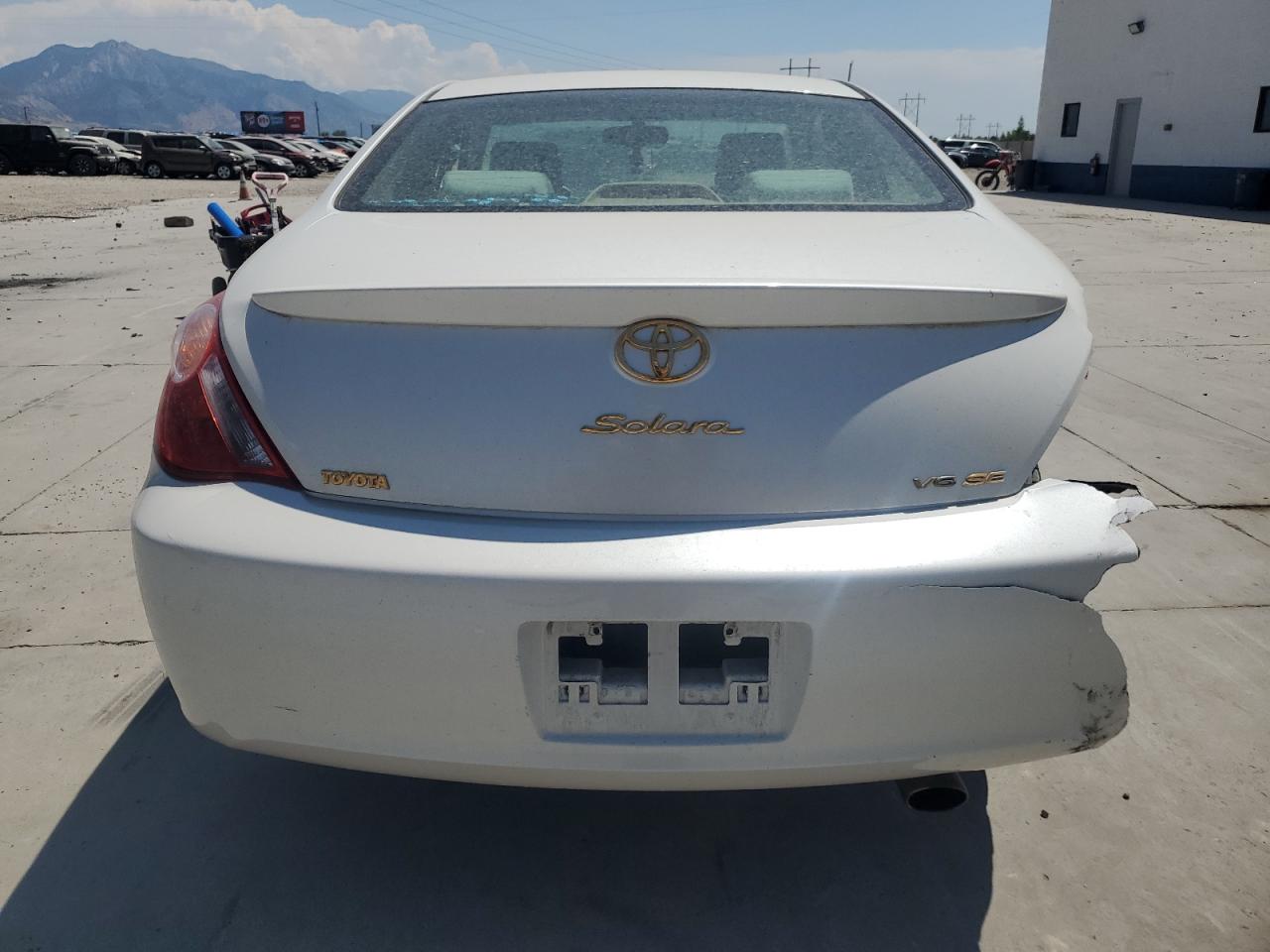 2004 Toyota Camry Solara Se VIN: 4T1CA38P44U015978 Lot: 64021654