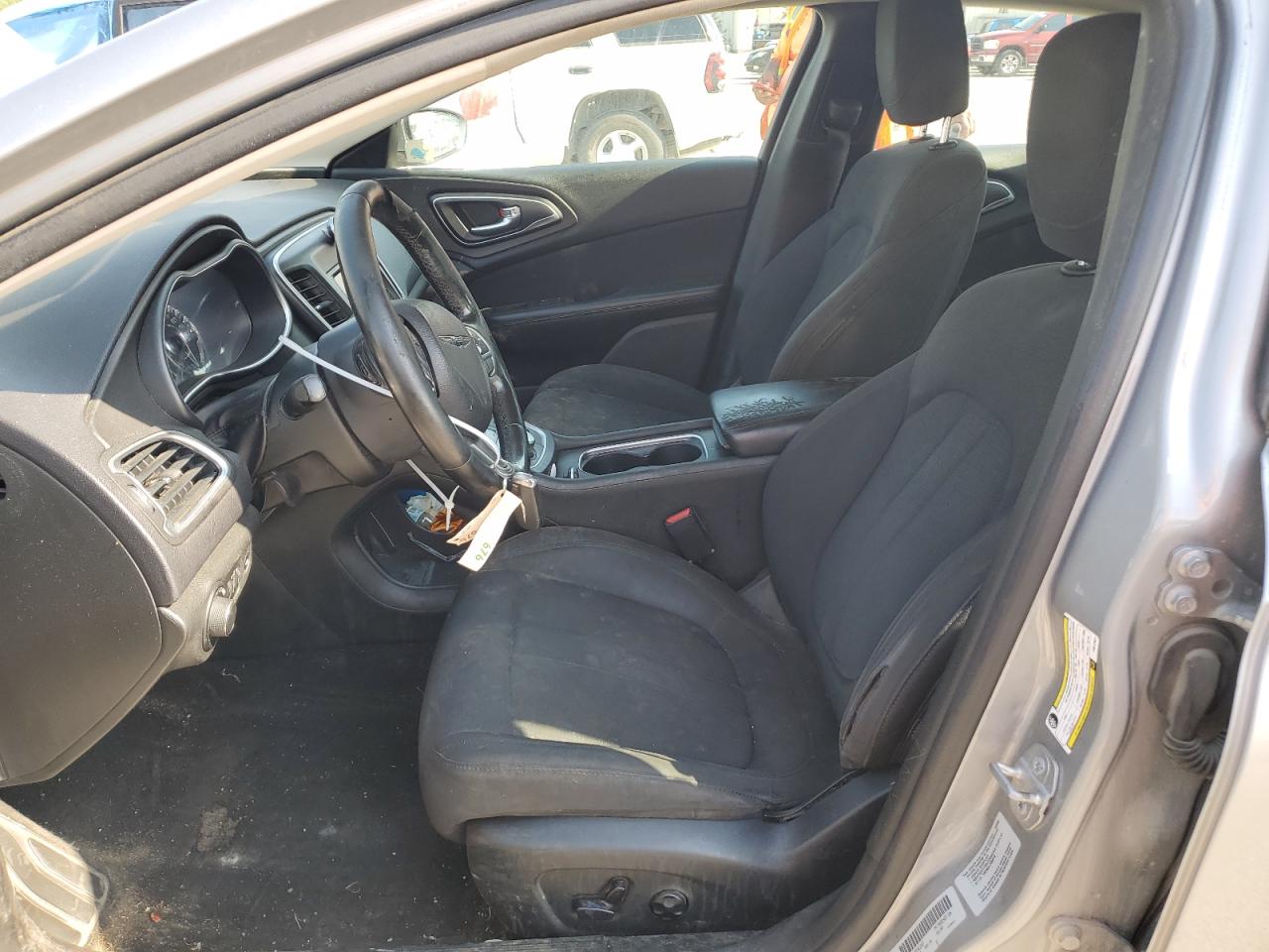 2015 Chrysler 200 Limited VIN: 1C3CCCAB5FN612927 Lot: 63066894