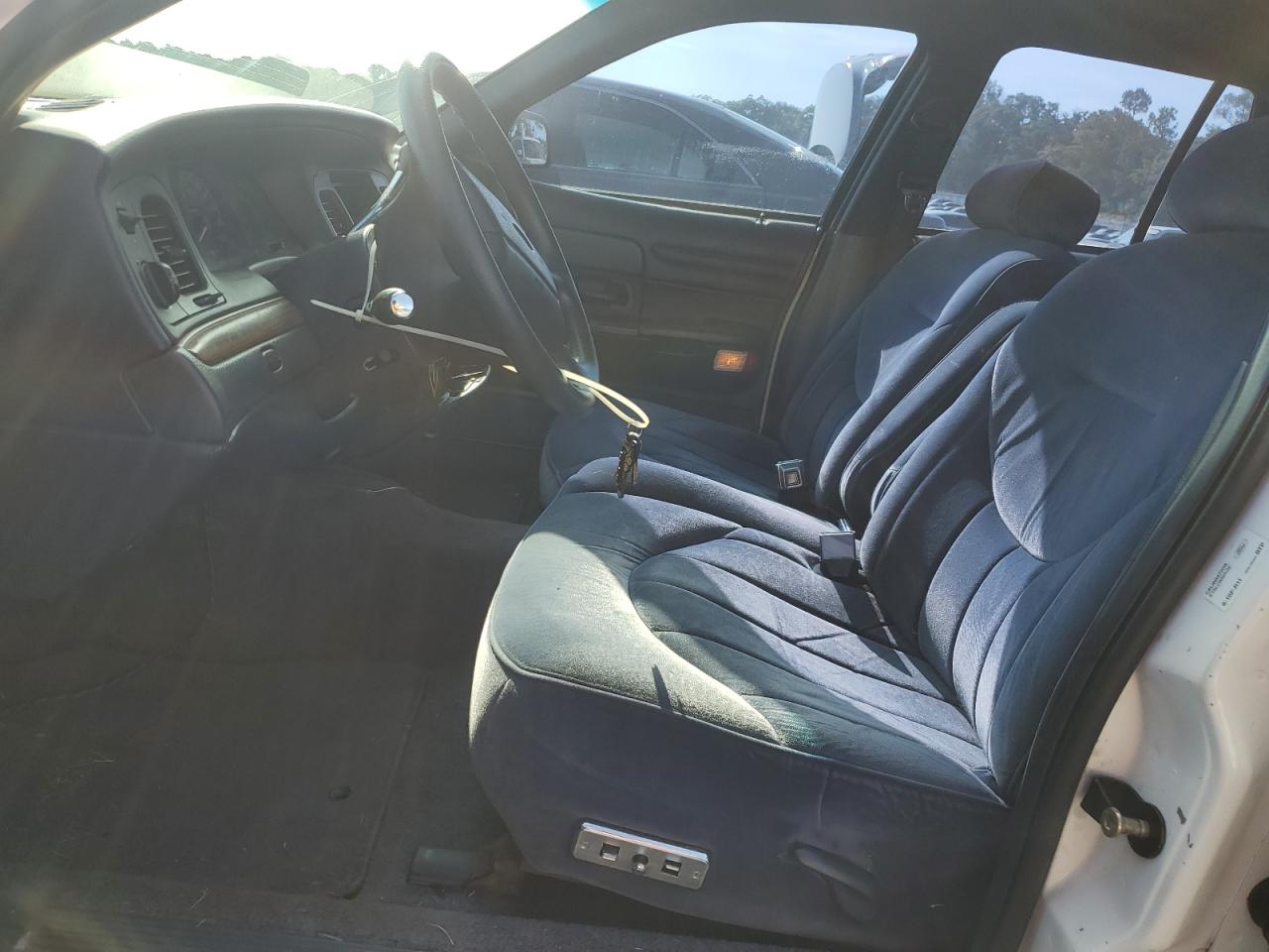 1996 Ford Crown Victoria VIN: 2FALP73W3TX166526 Lot: 63591004