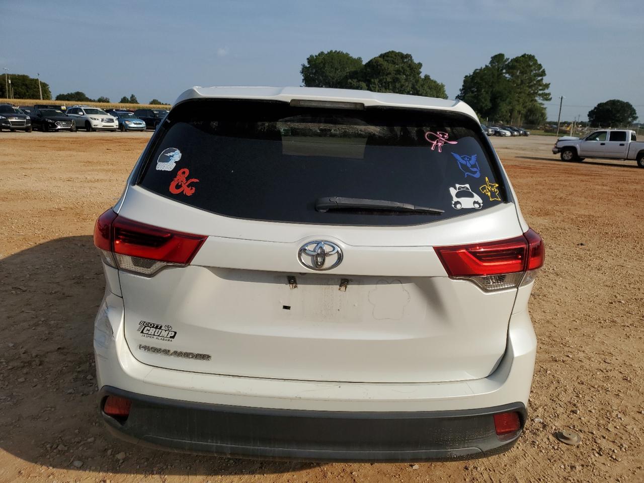 2019 Toyota Highlander Le VIN: 5TDZARFH0KS044909 Lot: 63205544