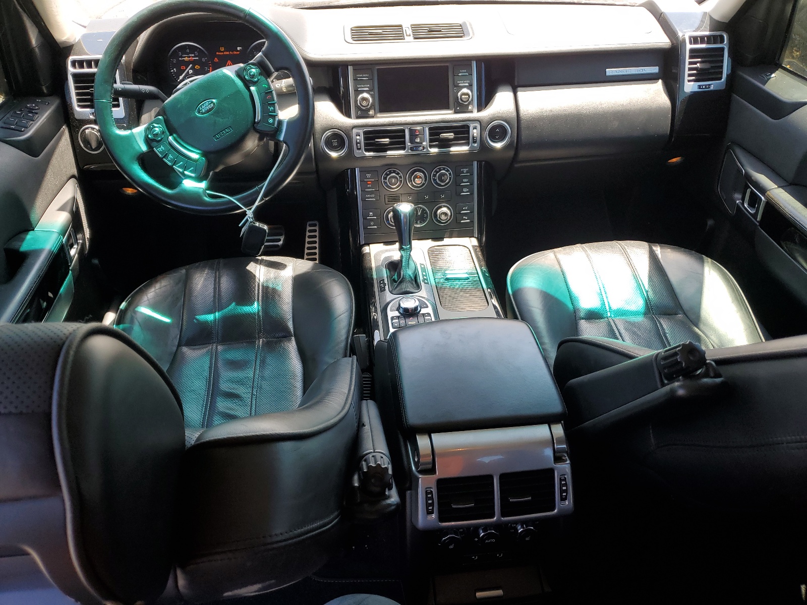 SALMF1E43BA328939 2011 Land Rover Range Rover Hse Luxury