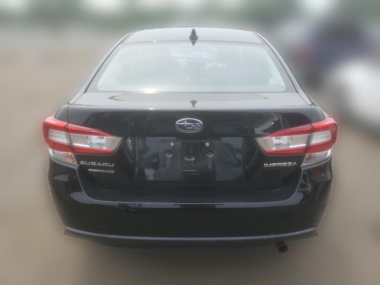 2018 Subaru Impreza Premium VIN: 4S3GKAB64J3621127 Lot: 63752604