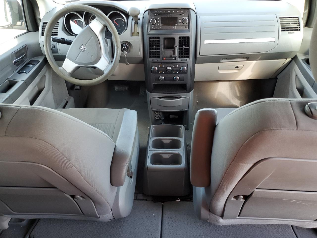 2008 Dodge Grand Caravan Se VIN: 2D8HN44H38R123841 Lot: 61622474