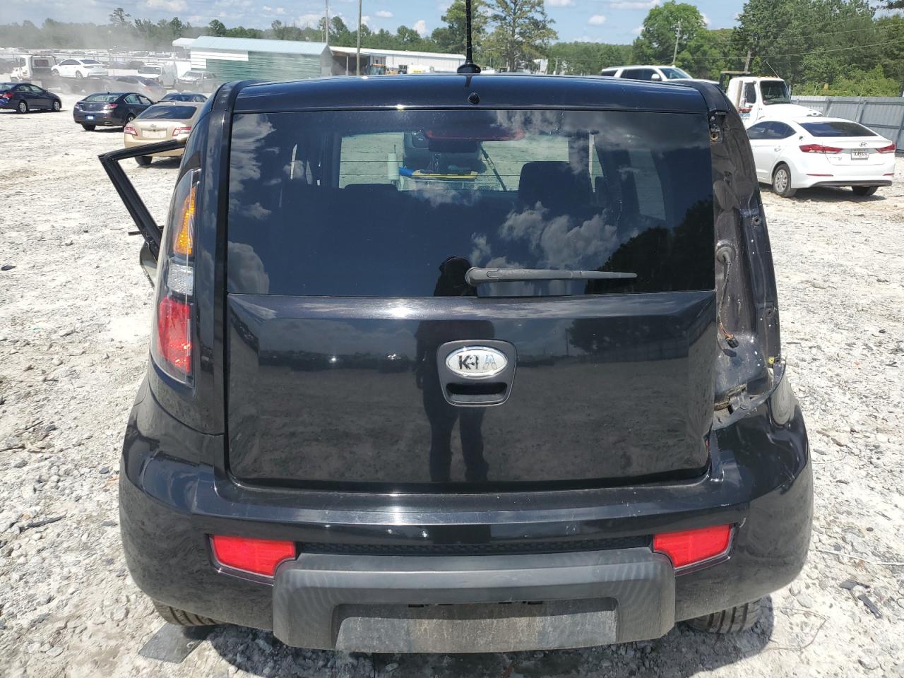 2010 Kia Soul + VIN: KNDJT2A20A7137326 Lot: 62297764