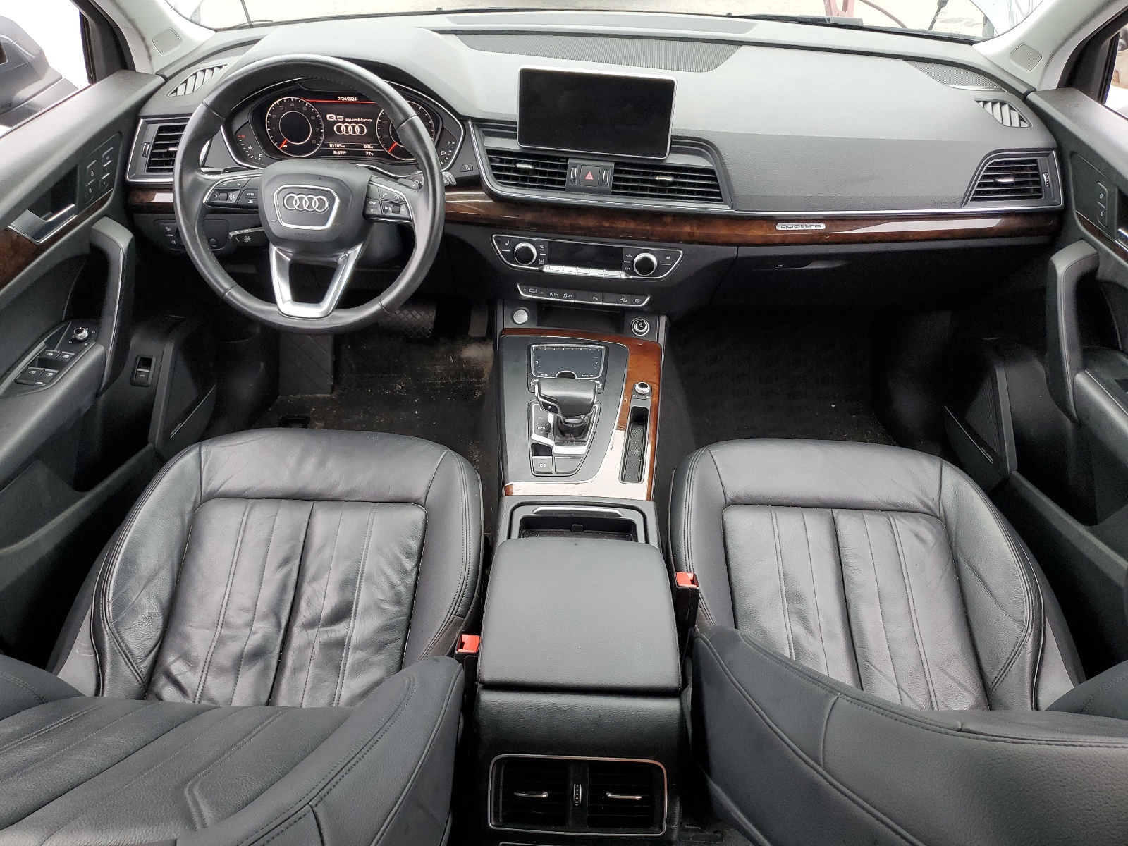 WA1BNAFY5J2019706 2018 Audi Q5 Premium Plus