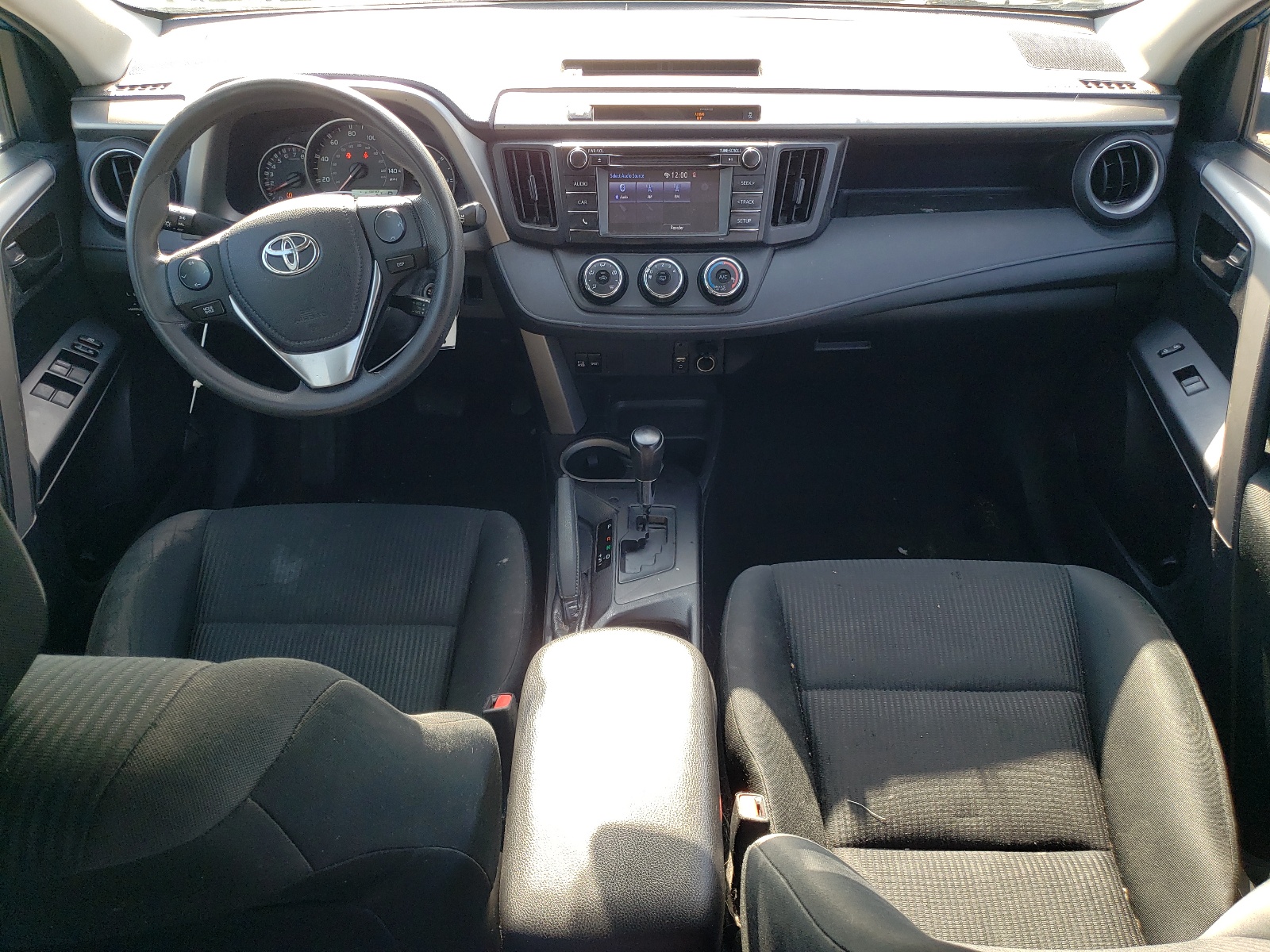 2T3BFREV5GW515517 2016 Toyota Rav4 Le