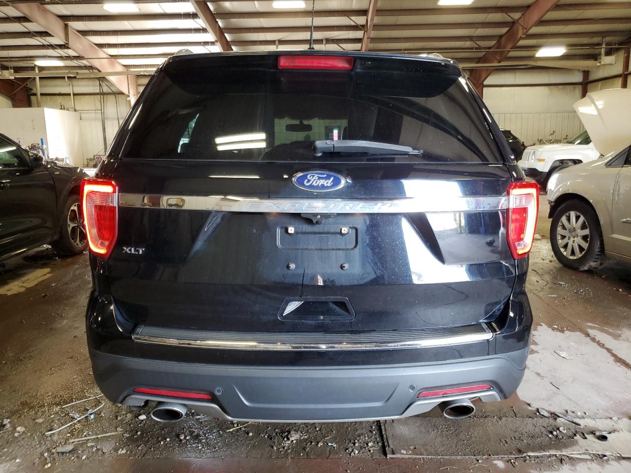 1FM5K7D82JGC67735 2018 Ford Explorer Xlt