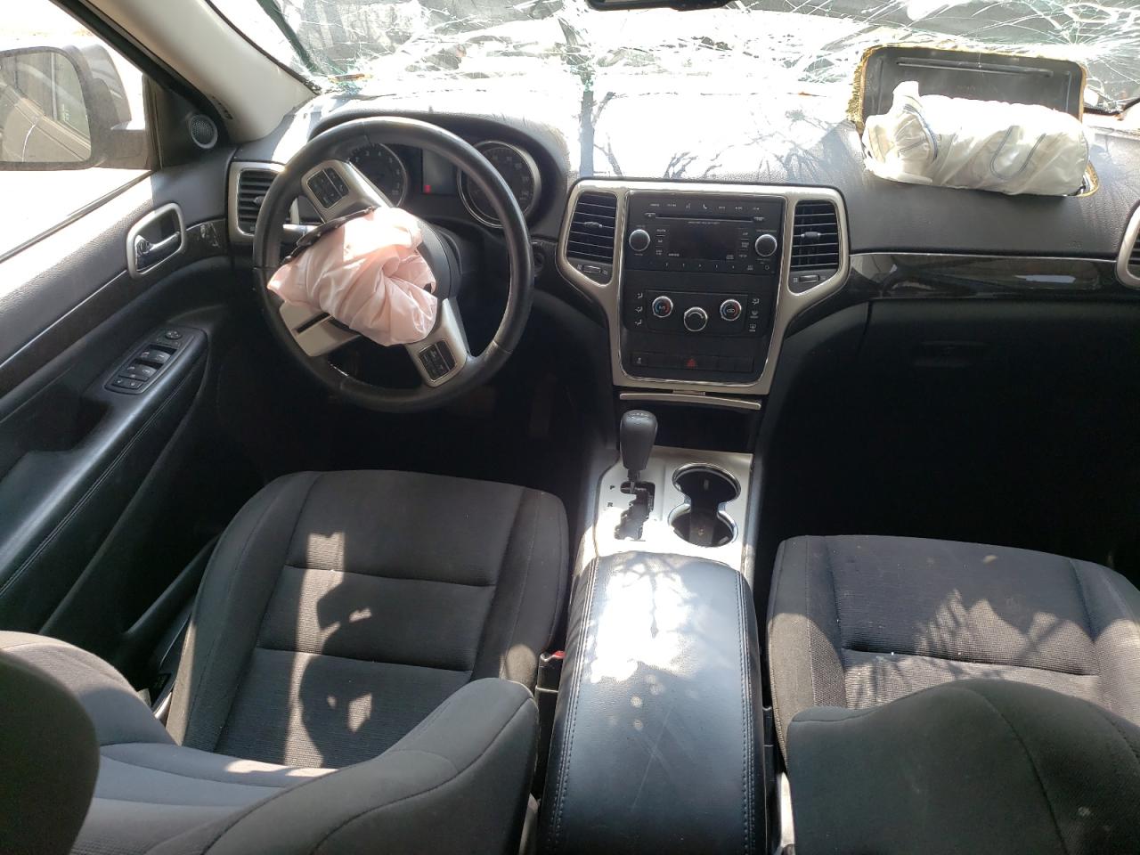 2012 Jeep Grand Cherokee - Image 8