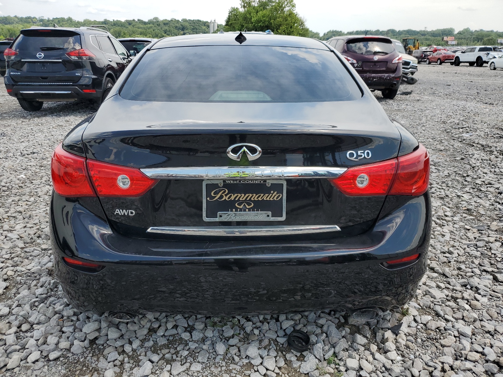 JN1EV7AR0HM837772 2017 Infiniti Q50 Premium