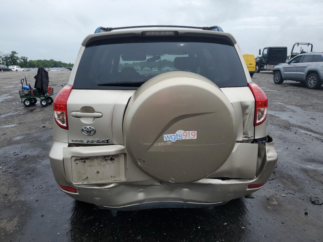 2008 Toyota Rav4 Limited VIN: JTMBD31V886070623 Lot: 63027204