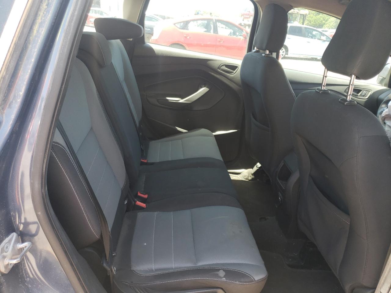 2018 Ford Escape S VIN: 1FMCU0F74JUC19068 Lot: 61084524