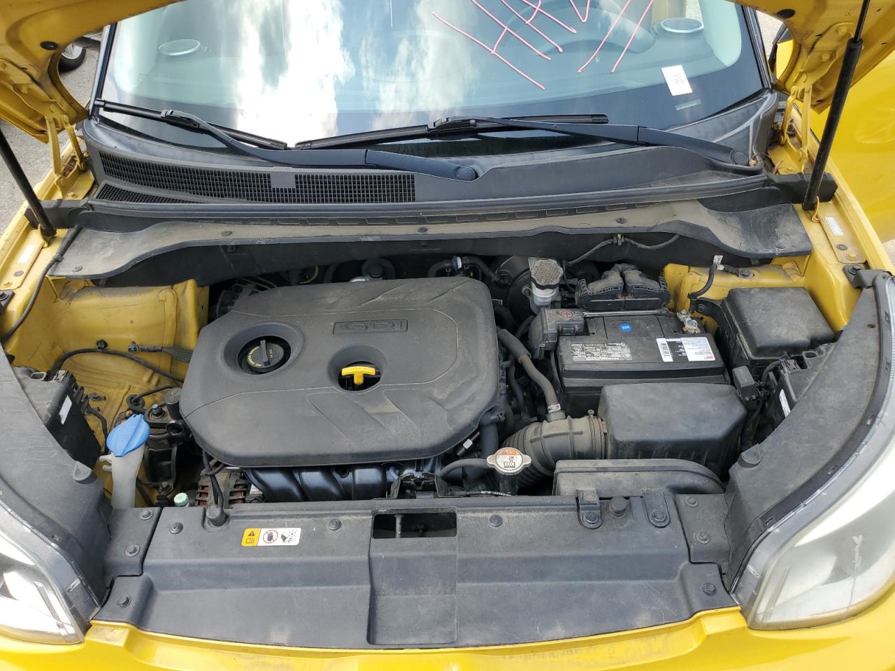 2015 Kia Soul + VIN: KNDJP3A57F7185627 Lot: 63281934