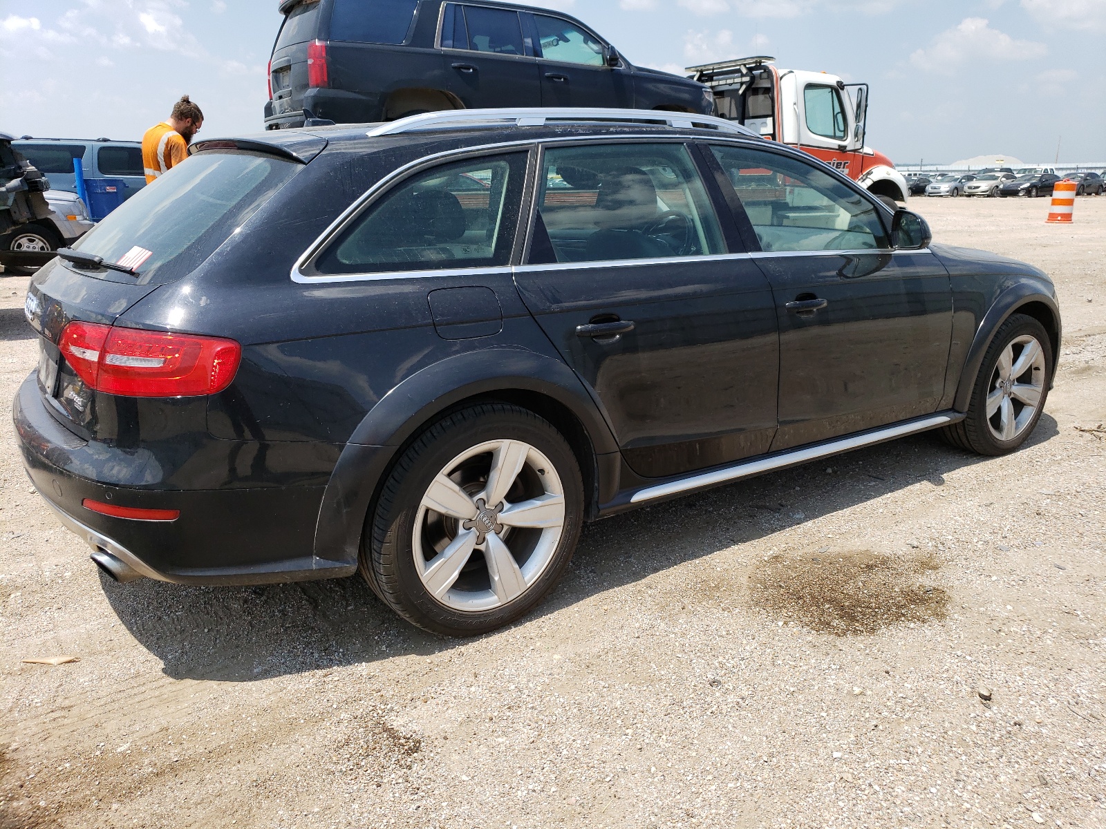 2013 Audi A4 Allroad Premium Plus vin: WA1UFAFL2DA239874