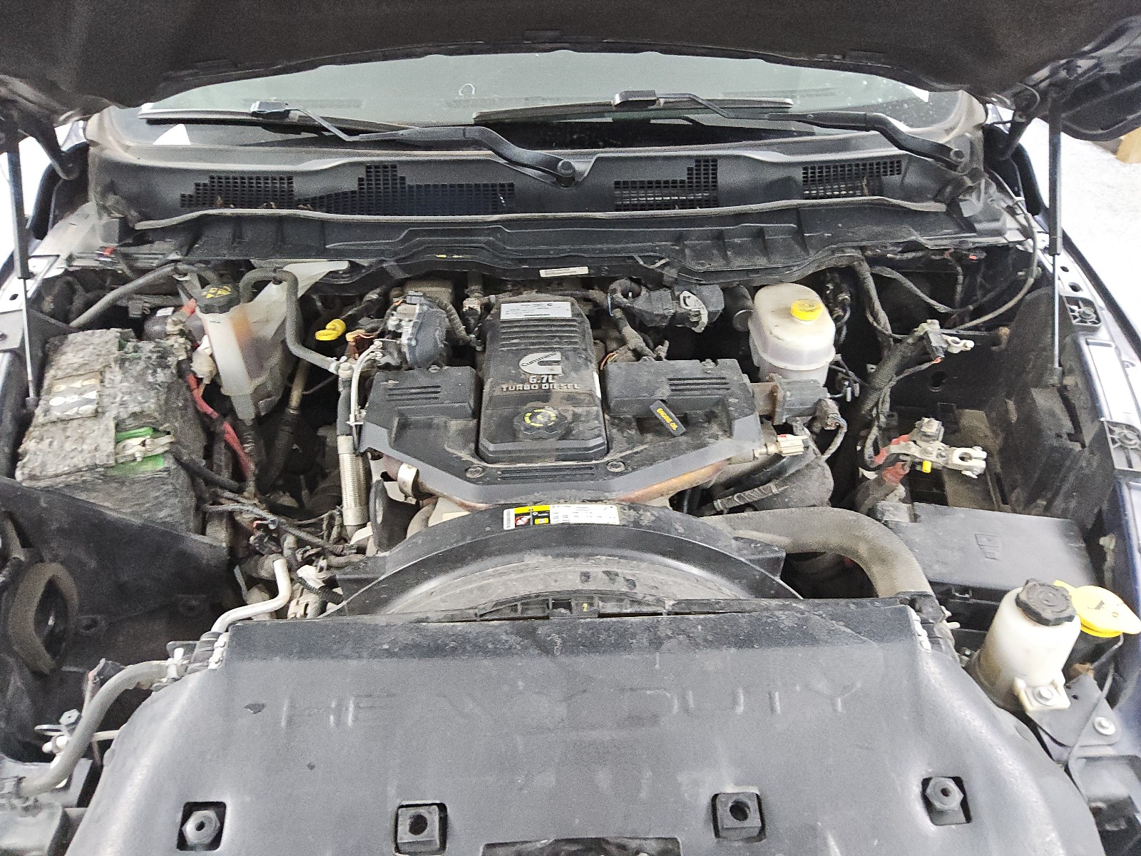 3C63RRJL1JG103576 2018 Ram 3500 Laramie