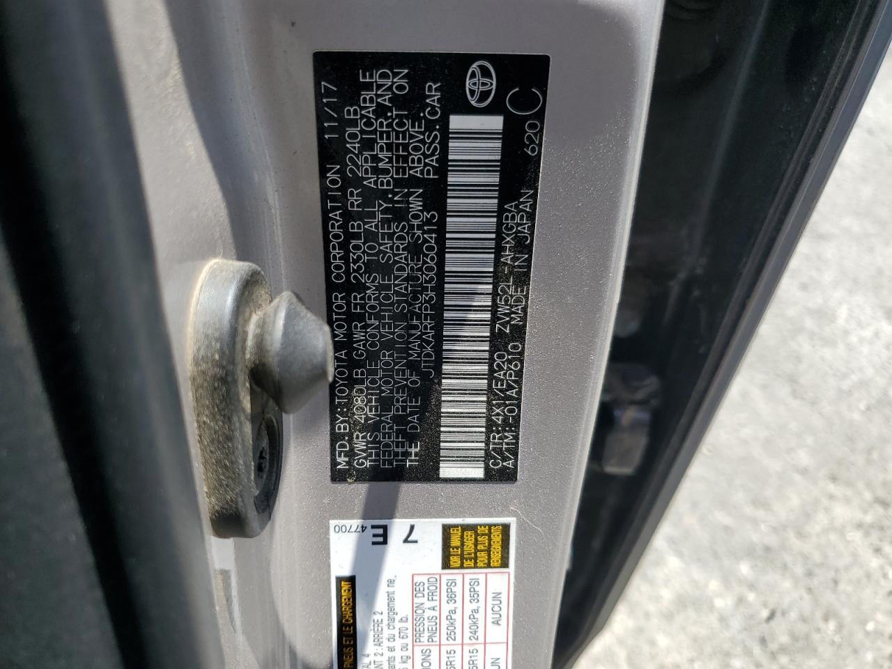 2017 Toyota Prius Prime VIN: JTDKARFP3H3060413 Lot: 64851644