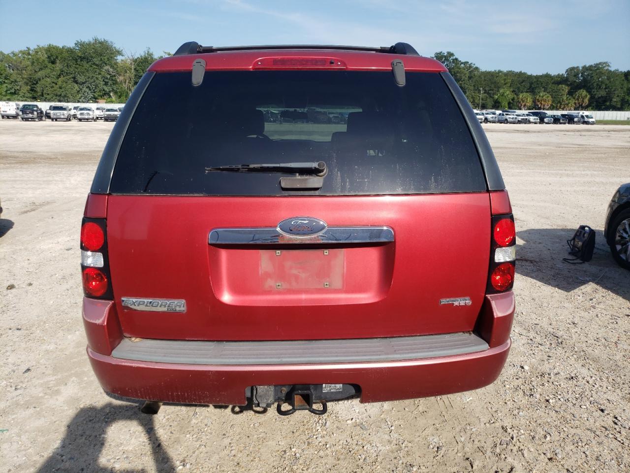 2007 Ford Explorer Xlt VIN: 1FMEU63E27UB66023 Lot: 65186054