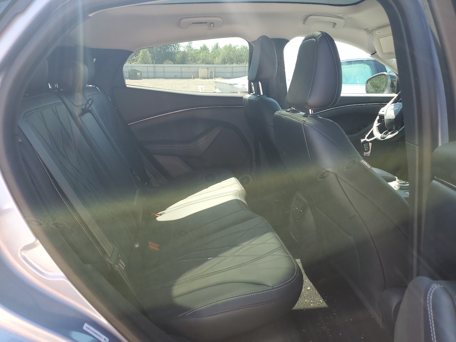 3FMTK2SU6NMA43177 2022 Ford Mustang Mach-E California Route 1