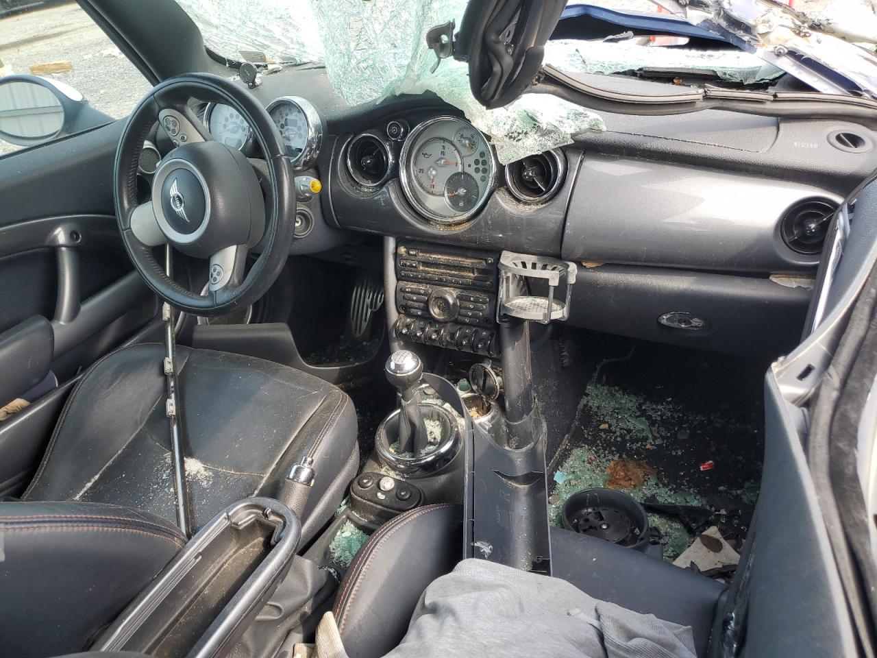 2005 Mini Cooper S VIN: WMWRH33565TF84760 Lot: 61859274