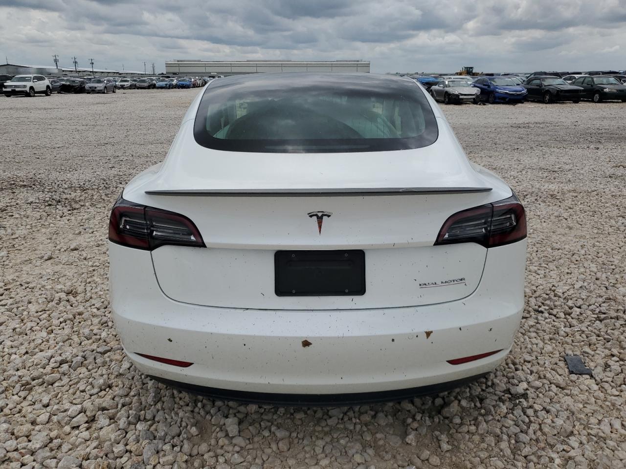 5YJ3E1EB5KF472701 2019 Tesla Model 3