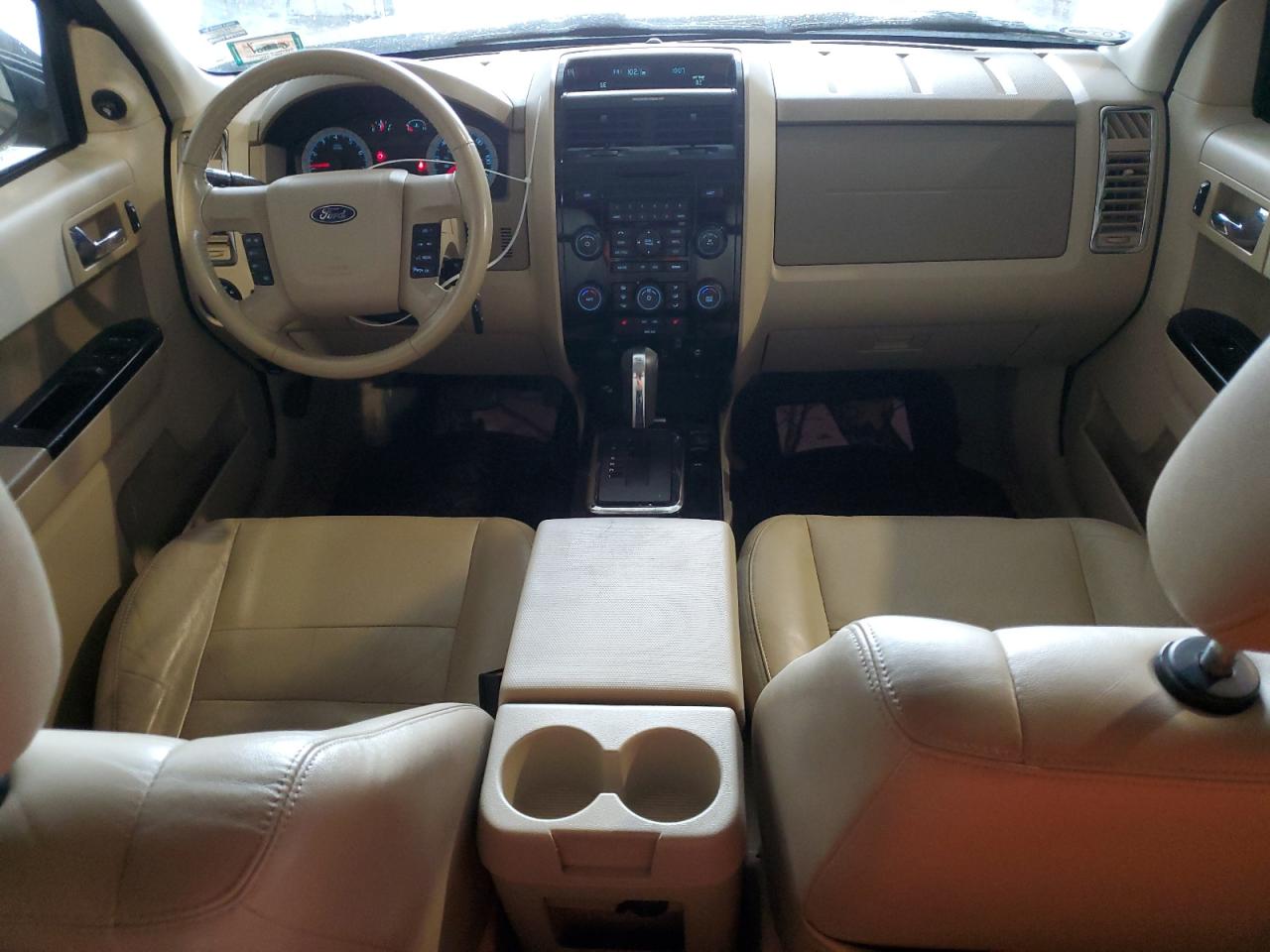 2010 Ford Escape Limited VIN: 1FMCU0E75AKB06677 Lot: 63705584