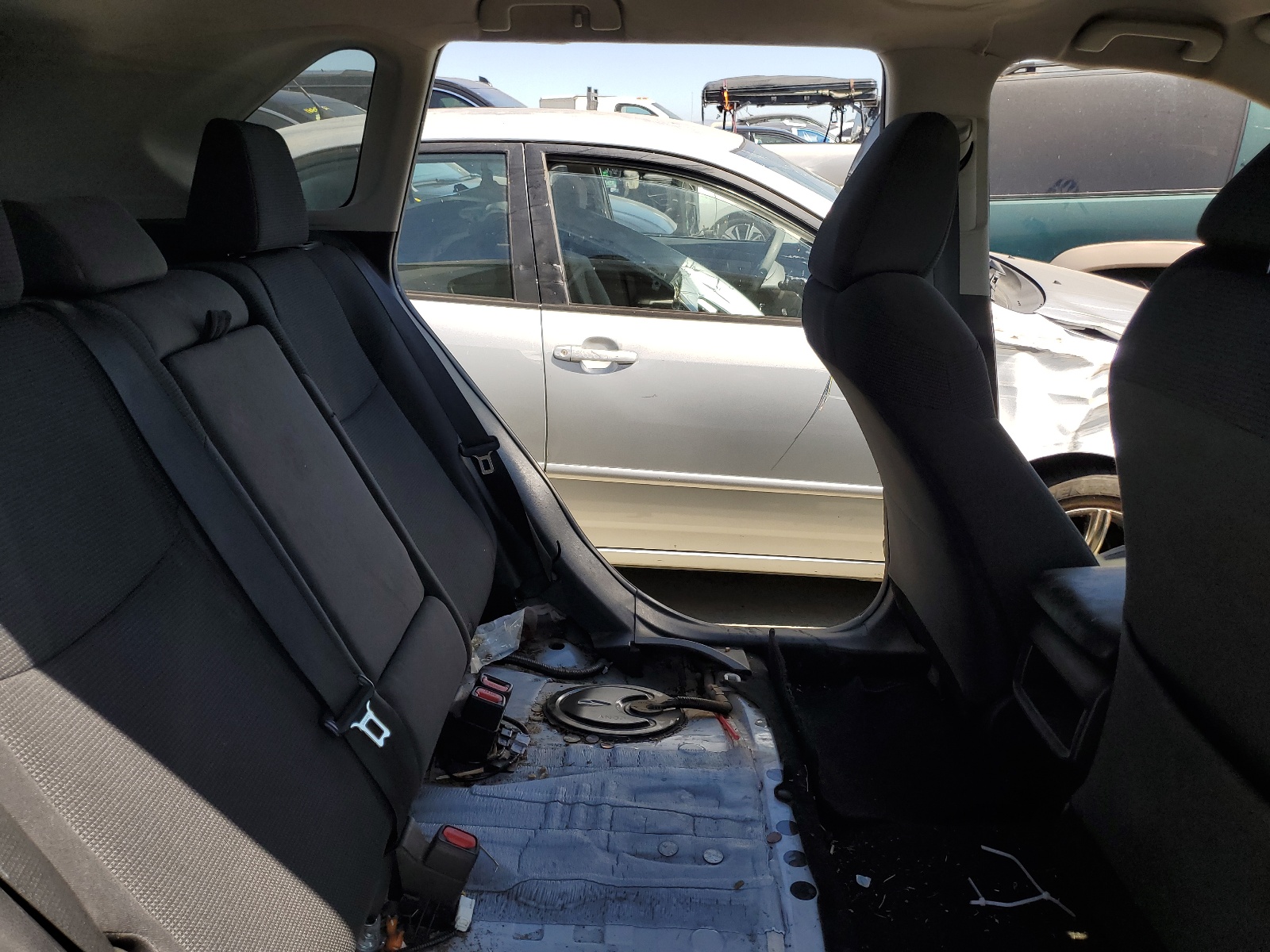 2T3H1RFV5KW017673 2019 Toyota Rav4 Le