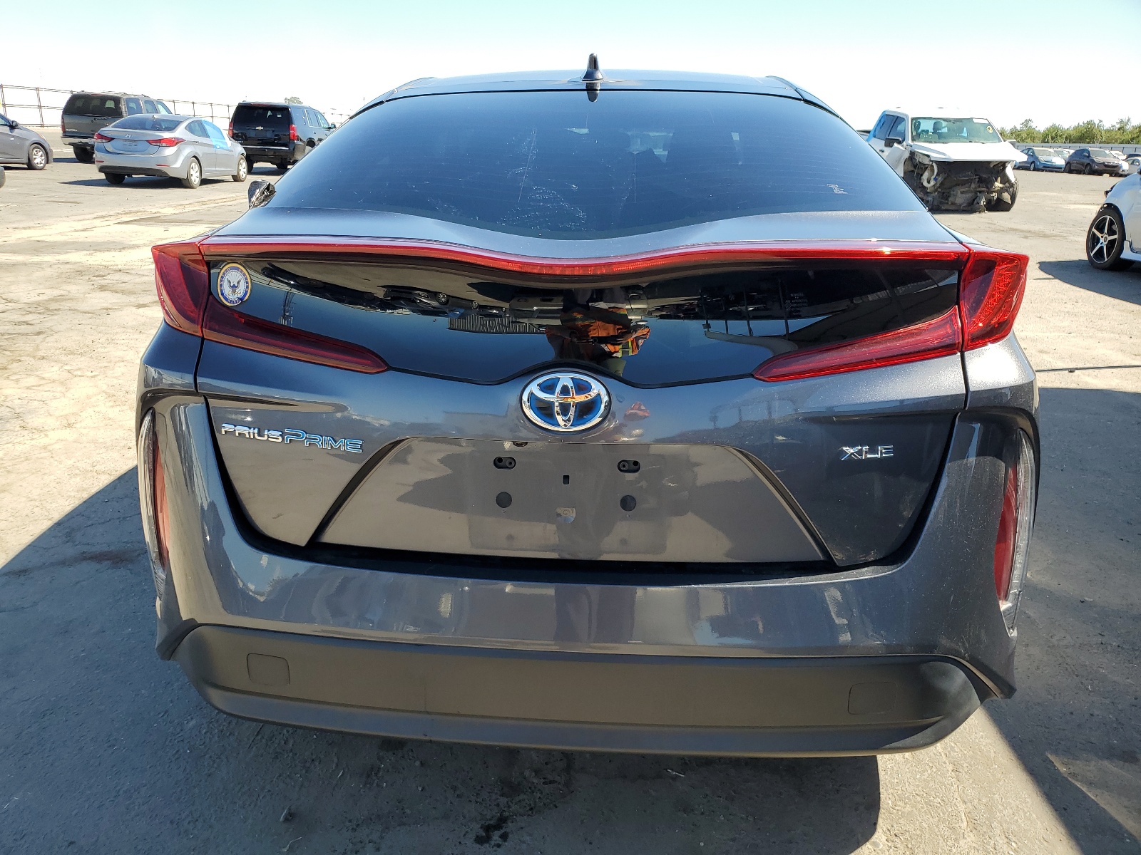 JTDKAMFP8M3176722 2021 Toyota Prius Prime Le