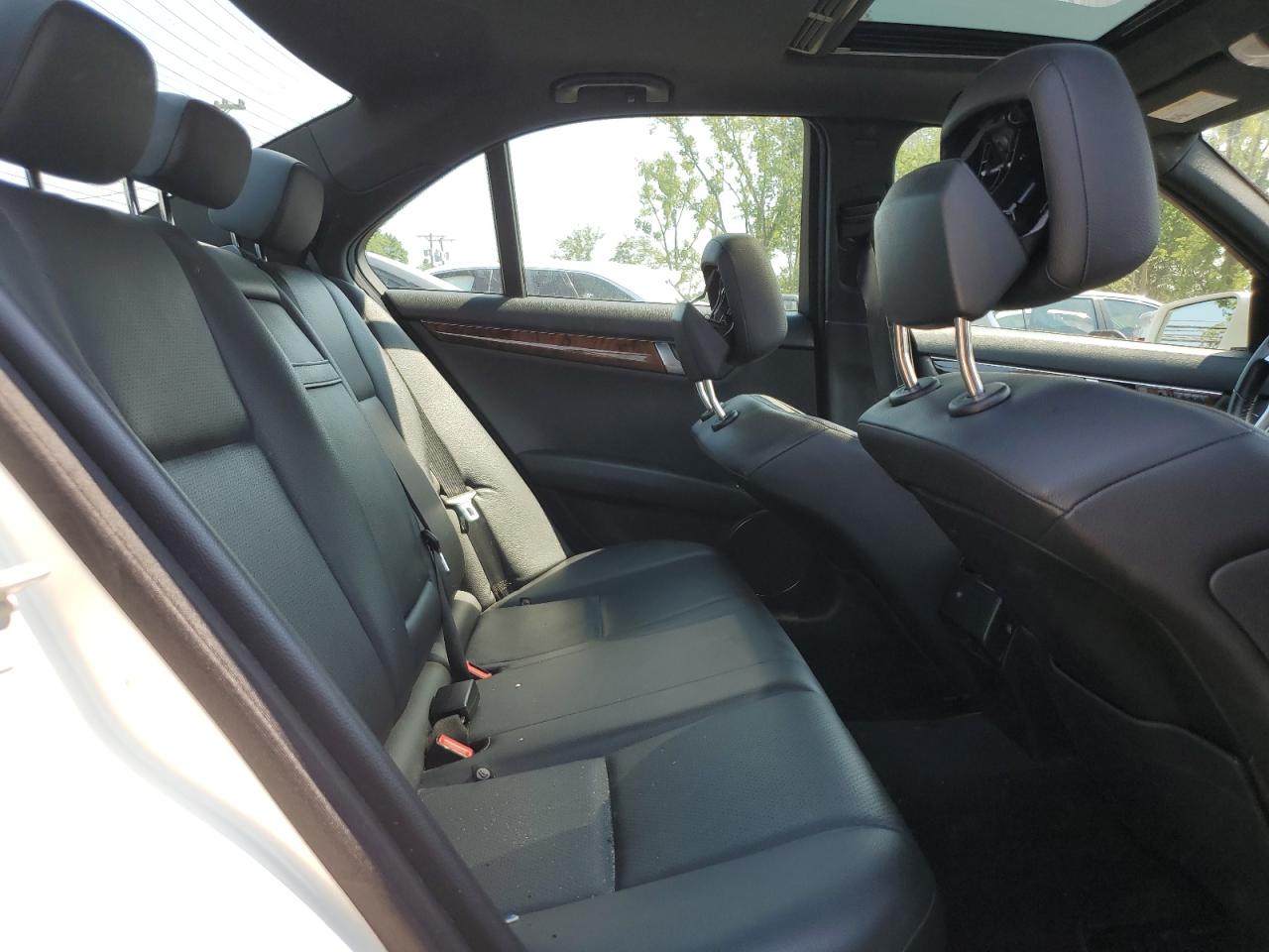 2012 Mercedes-Benz C 300 4Matic VIN: WDDGF8BB9CA634776 Lot: 63421864