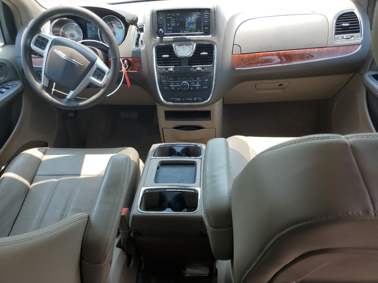 2015 Chrysler Town & Country Touring L VIN: 2C4RC1CG9FR513999 Lot: 63064964