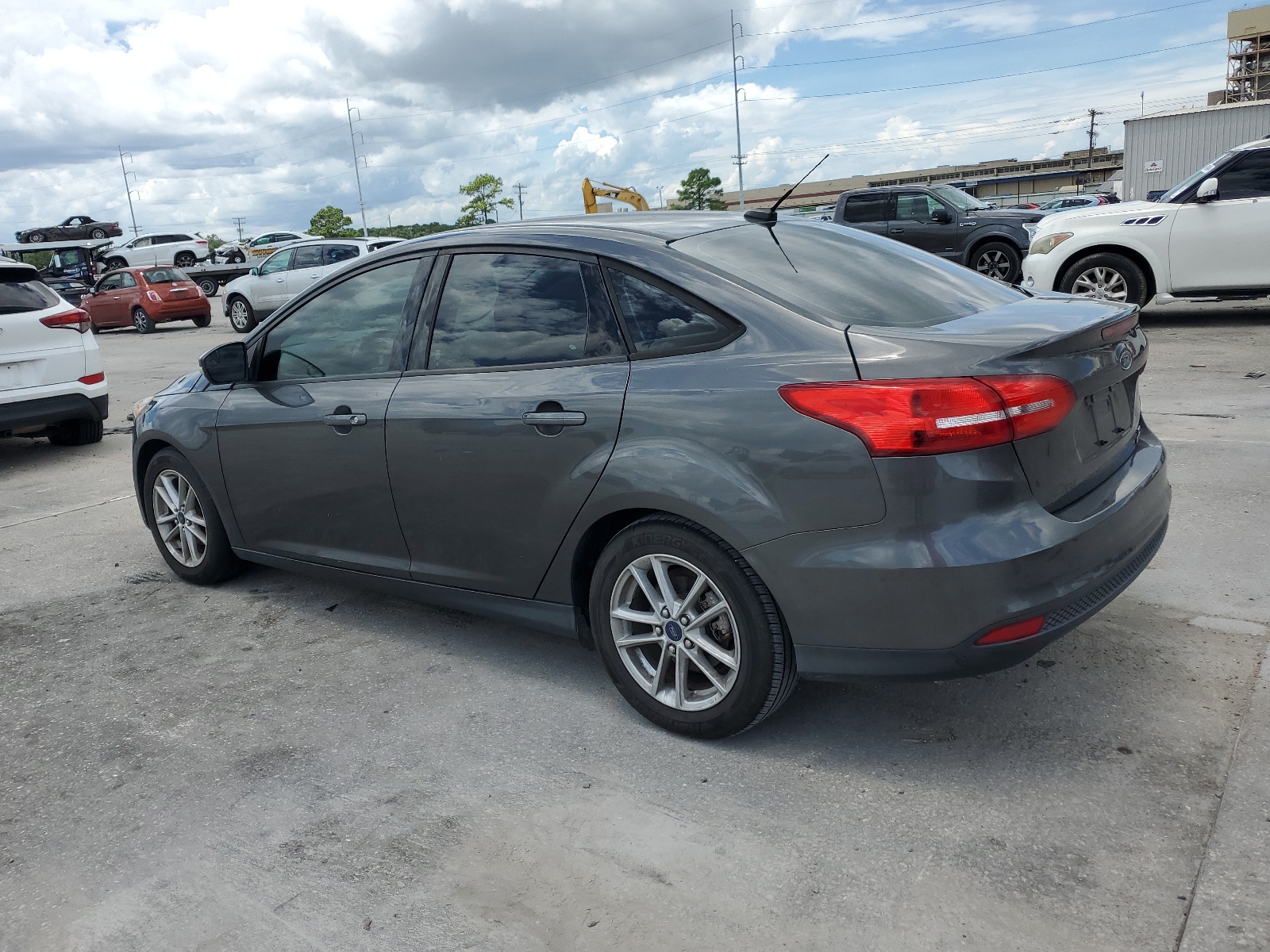 2016 Ford Focus Se vin: 1FADP3FE9GL257190