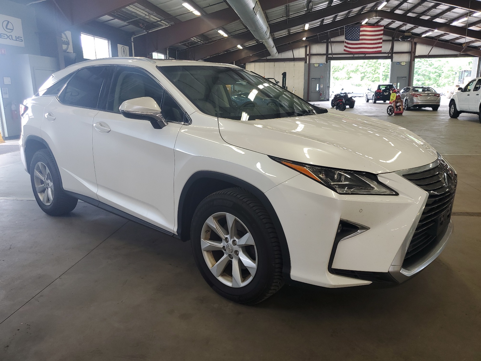 2T2BZMCA9HC078333 2017 Lexus Rx 350 Base