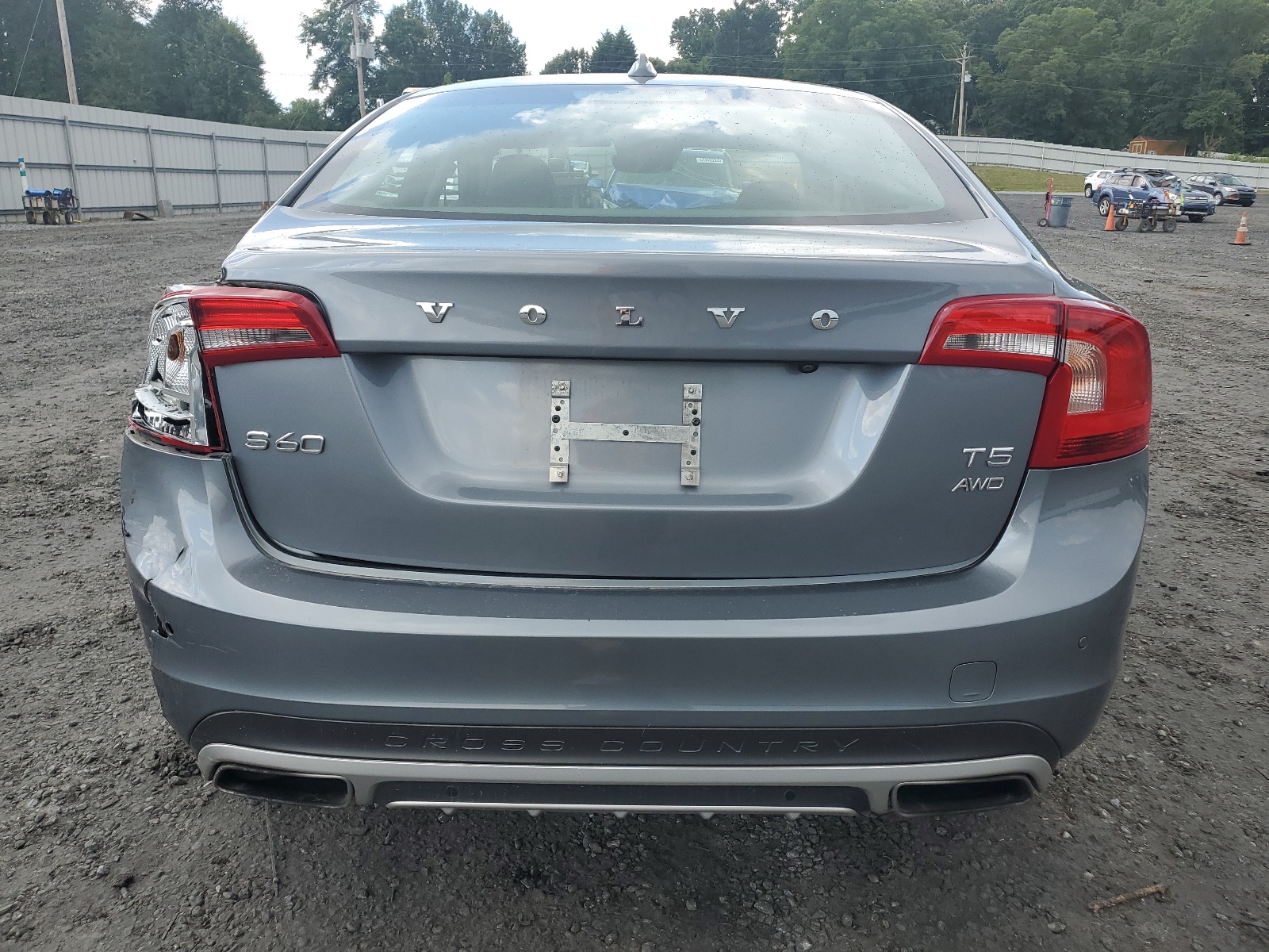 YV4612UM2G2000870 2016 Volvo S60 Cross Country T5