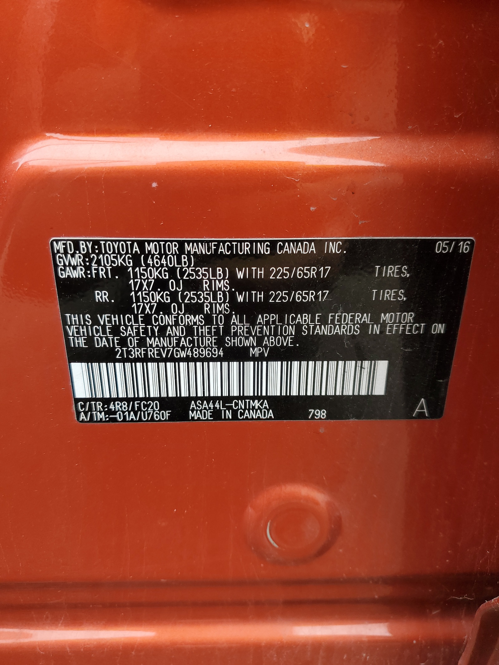 2T3RFREV7GW489694 2016 Toyota Rav4 Xle